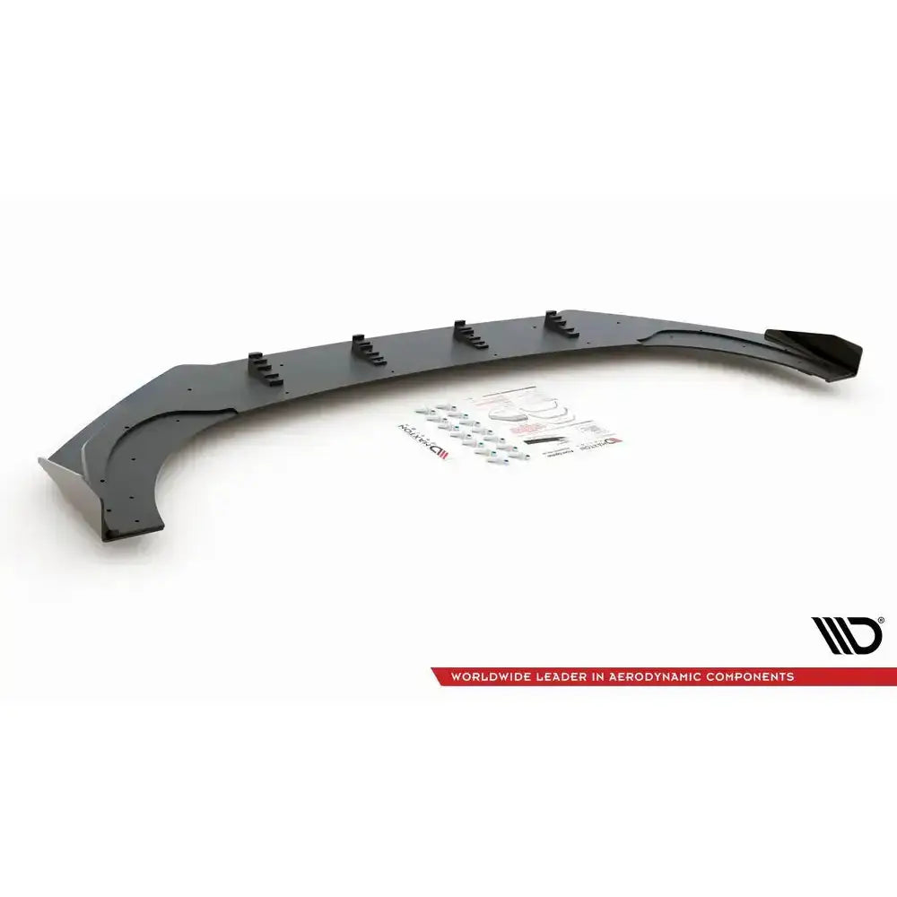 Frontleppe Racing + Flaps Volkswagen Golf 8 GTI Clubsport med monteringsdeler og instruksjoner.