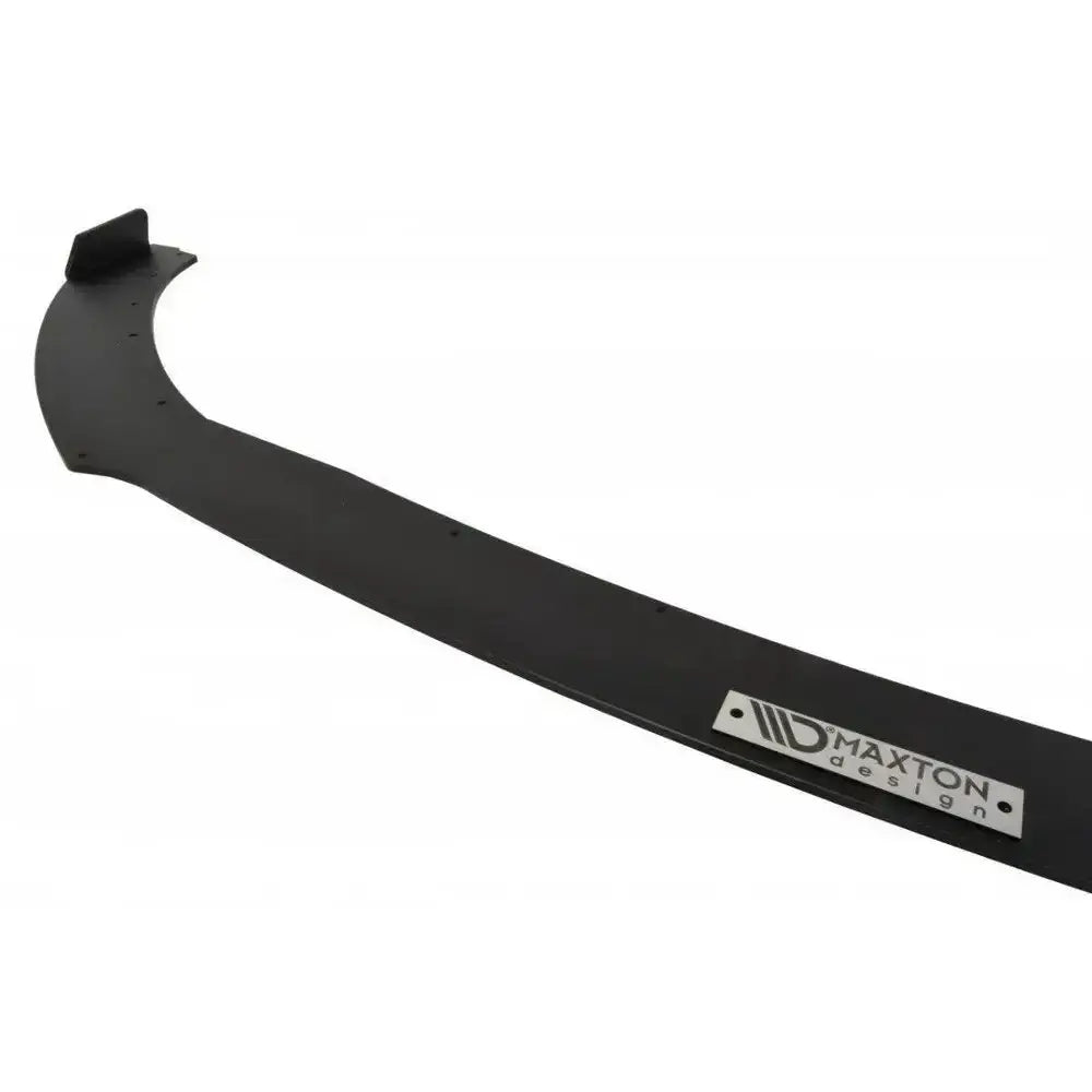 Frontspoiler til Mazda Mx-5 Mk4 racing, sort plast med metallplate og monteringshull, sett skrått ovenfra.