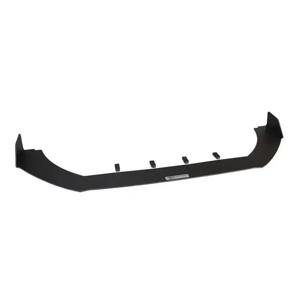 Front splitter til Ford Fiesta Mk8 med matt sort finish, vinklet design og fire opphengsfester.