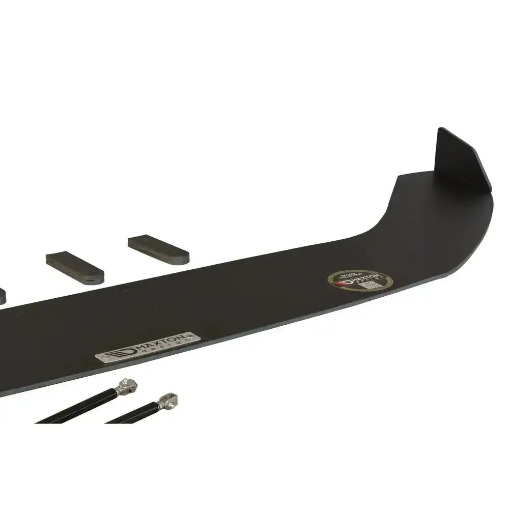 Frontsplitter Racing V.2 til BMW 1 F20/F21 M-Power Facelift, svart matt plast sett fra siden med monteringsdeler.