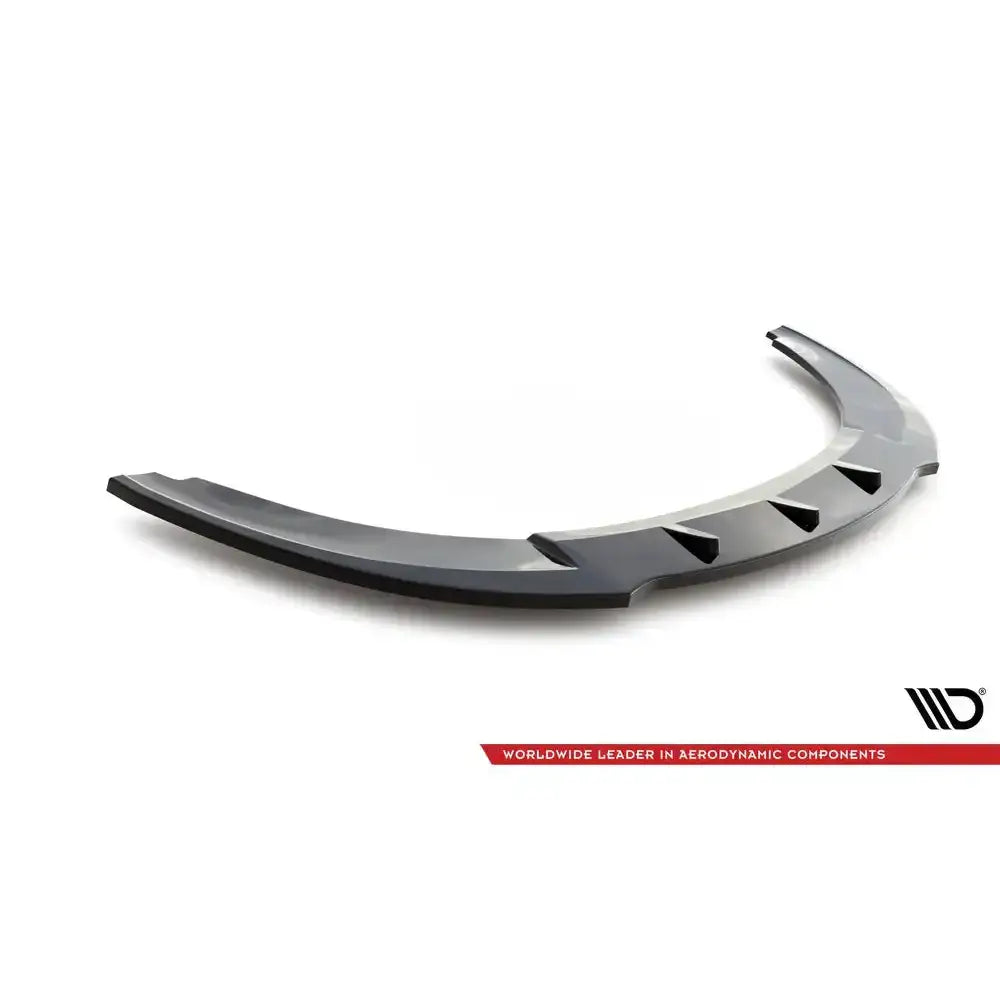 Front splitter til Seat Leon Mk2 Cupra Fr, sort plast med aerodynamiske kanaler, skrå vinkel.