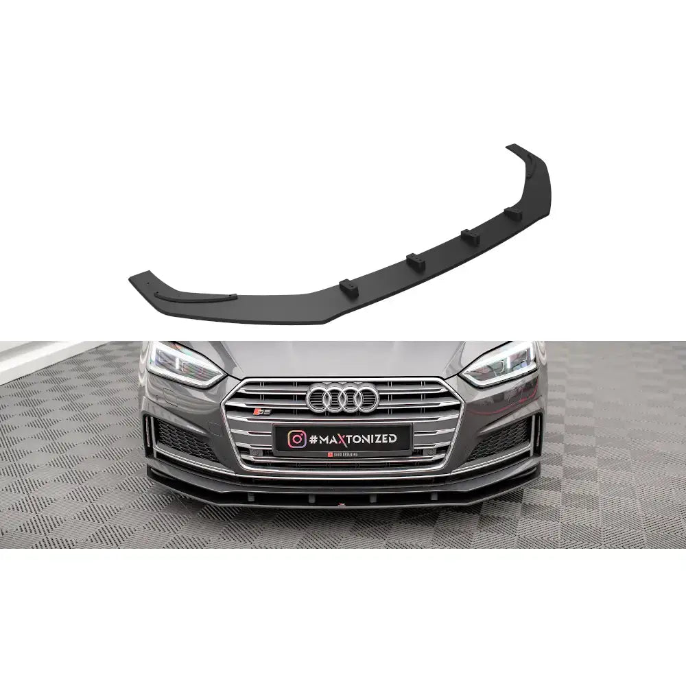 Frontleppe Street Pro Audi A5 S-Line montert på grå bil med matt sort finish og aerodynamiske detaljer.