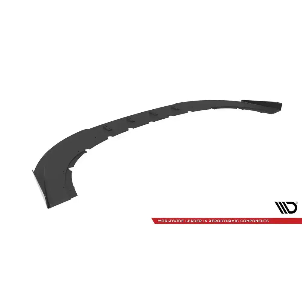 Frontleppe Street Pro + Flaps Audi RS6 C6 sett skrått ovenfra med synlige festepunkter og rød tekst.