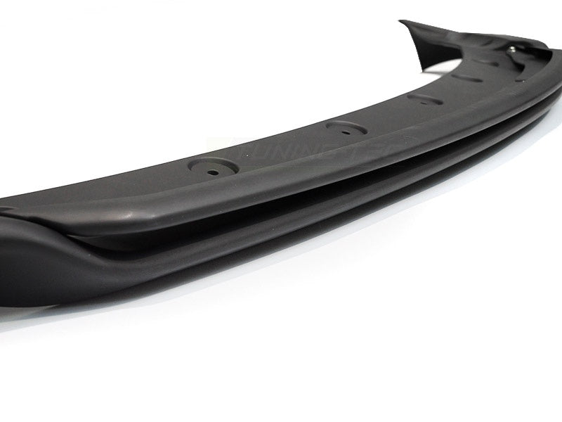Sport style frontspoiler for Tesla Model 3 vist fra siden