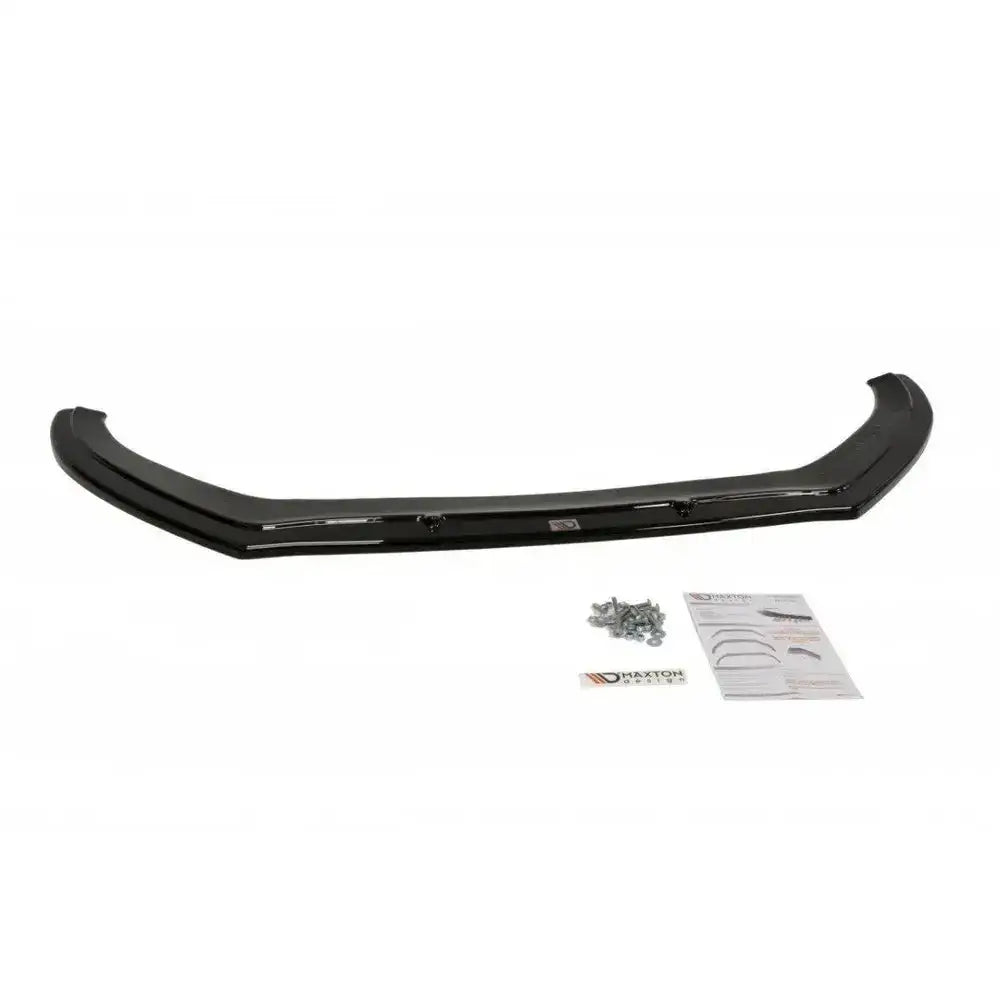 Front splitter V.1 Audi A4 B8 Fl sett ovenfra med skruer, klebemerke og monteringsanvisning.