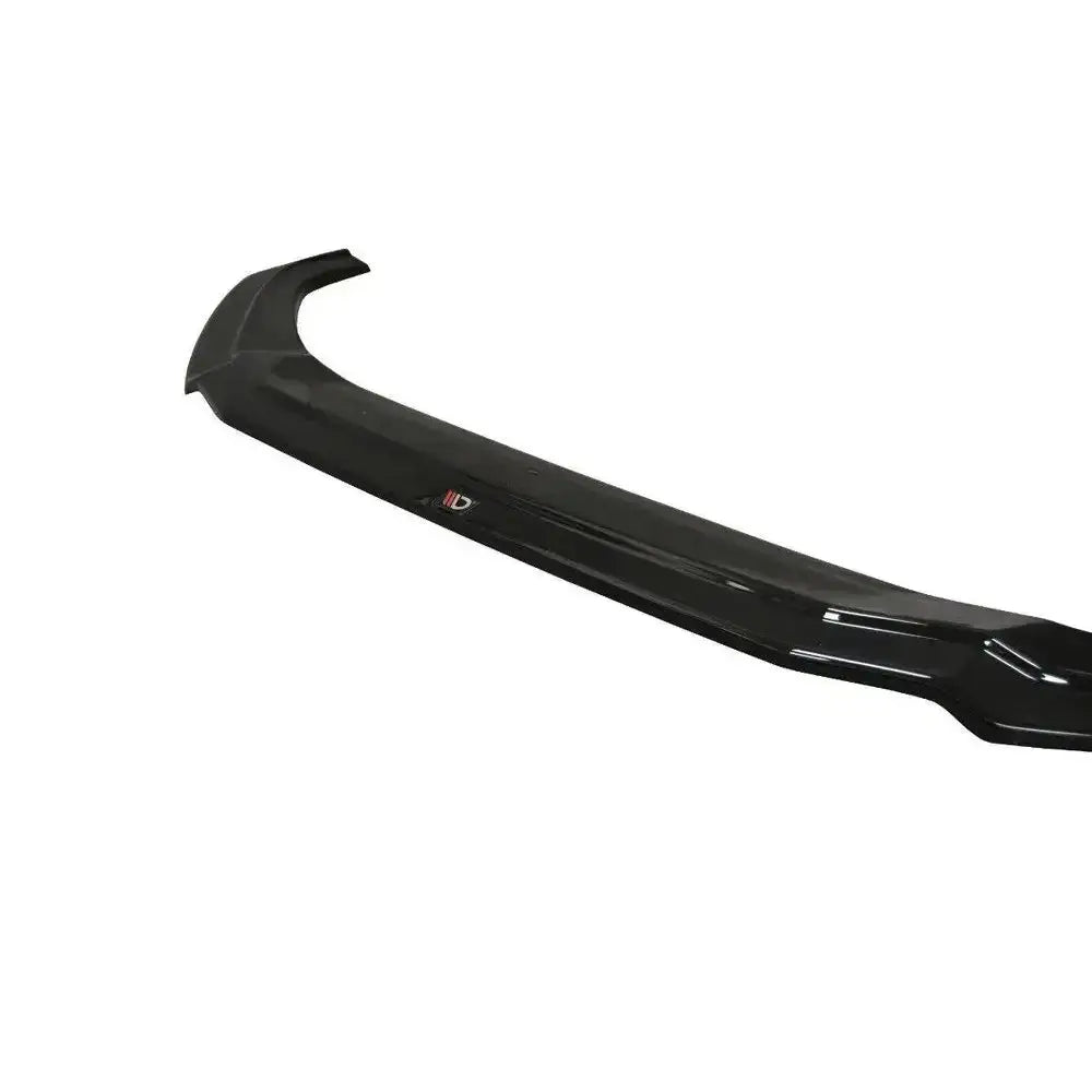 Front splitter til Audi S4 A4 S-Line B9 i sort karbonfiber-look, skrå vinkel, aerodynamisk design.