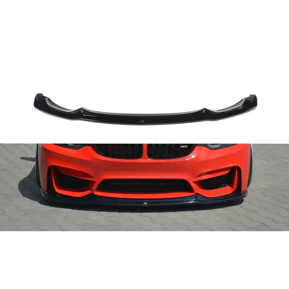 Frontleppe til BMW M3 F80 i sort blank plast, vist separat og montert på rød bil forfra.