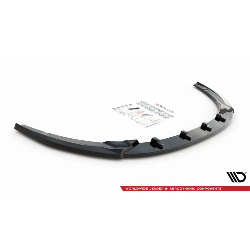 Front splitter for Kia Optima Mk4 V.1, svart buet plast med festepunkter, sett fra skrå vinkel.