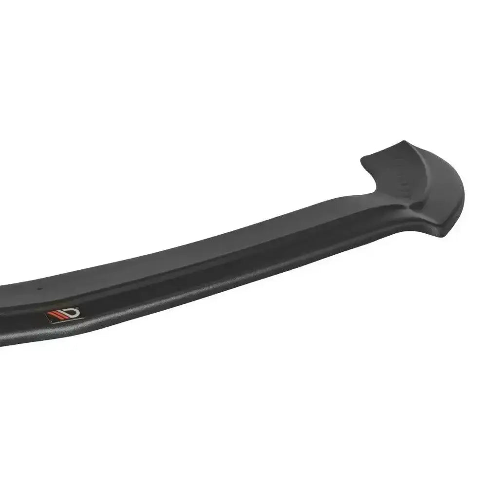 Frontspoiler til Mercedes E-Klasse A207/C207 V.1 i svart plast, vist fra skrå vinkel med logo.
