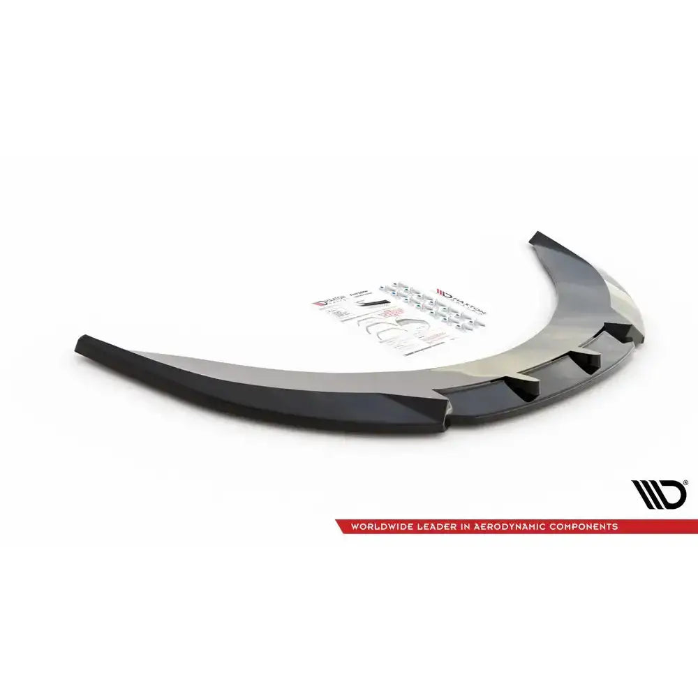 Front splitter til Seat Exeo 08-13, svart plast med aerodynamiske kanter og monteringsutstyr bak.