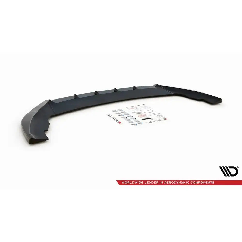 Front splitter til Seat Leon FR Mk4 V.1 vist fra skrå vinkel med festedeler og instruksjoner.