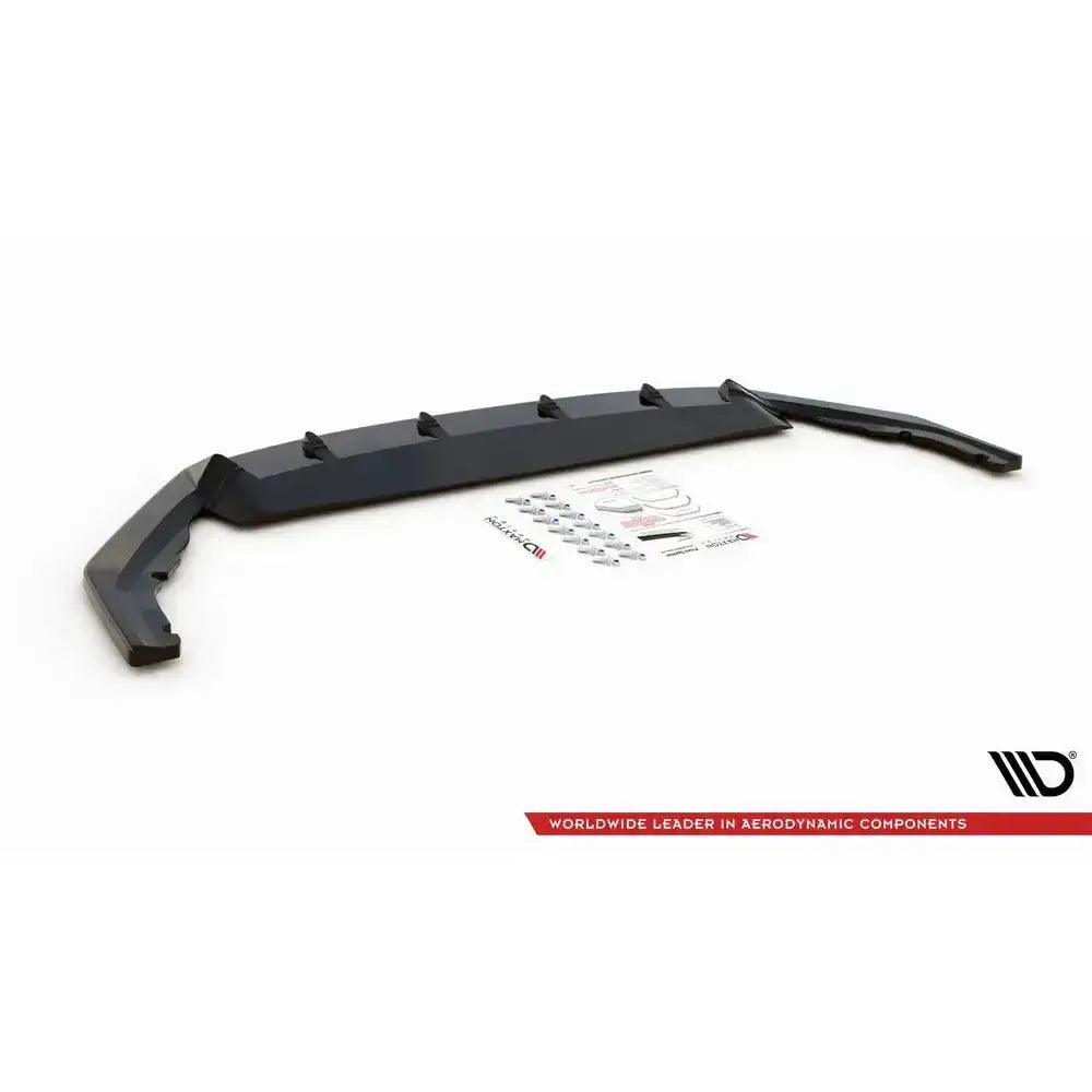 Frontspoiler til Skoda Octavia RS Mk4 V.1, svart plast med monteringsutstyr og klistremerker.