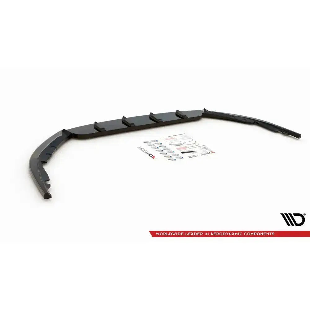Front splitter til Toyota Avensis Mk3 Facelift V.1, svart plast med monteringsdeler og instruksjoner.
