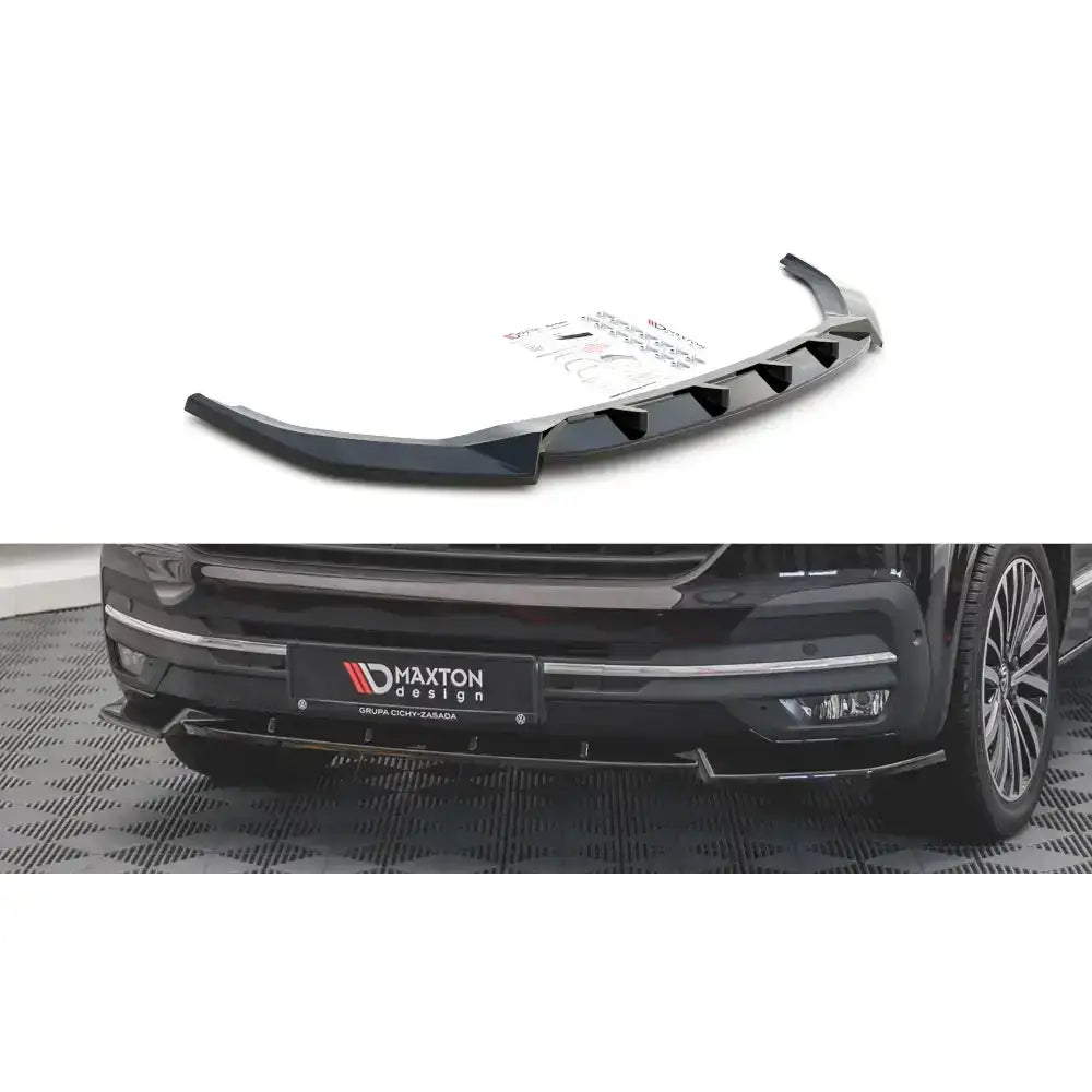 Frontleppe V.1 Volkswagen T6 Facelift 19- i sort plast, vist separat og montert på bil med aerodynamiske detaljer.