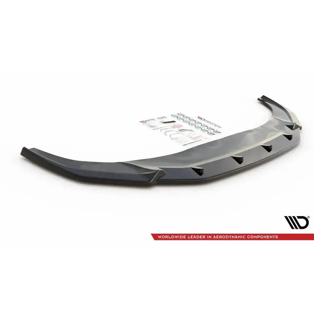 Frontsplitter til Audi Q3 Sportback S-Line V.2, svart plast med monteringsutstyr og instruksjoner bak.