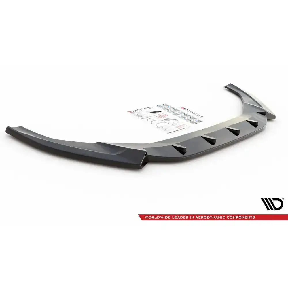 Front lip Audi S5/A5 S-Line F5 Facelift V.2 sort plastspoiler med aerodynamiske finner sett fra siden.