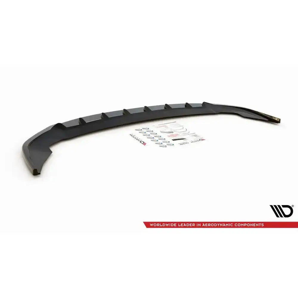 Front splitter til BMW 2 Gran Coupe M-Pack, sort plast med monteringsutstyr og instruksjoner.