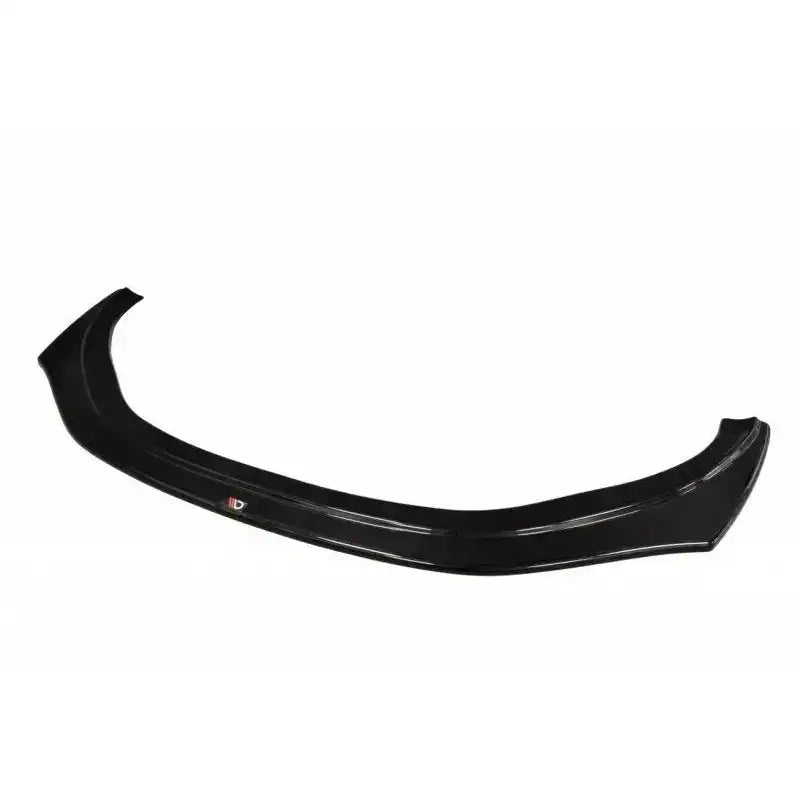 Frontspoiler til Citroen Ds5 Facelift V.2, sort og buet, sett ovenfra med logo på midten.