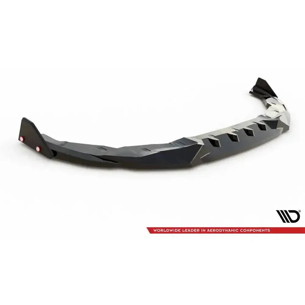 Front splitter til BMW 2 Serie Coupe M-Pack G42 med markerte vinkler og mønster, sett fra skrå vinkel.