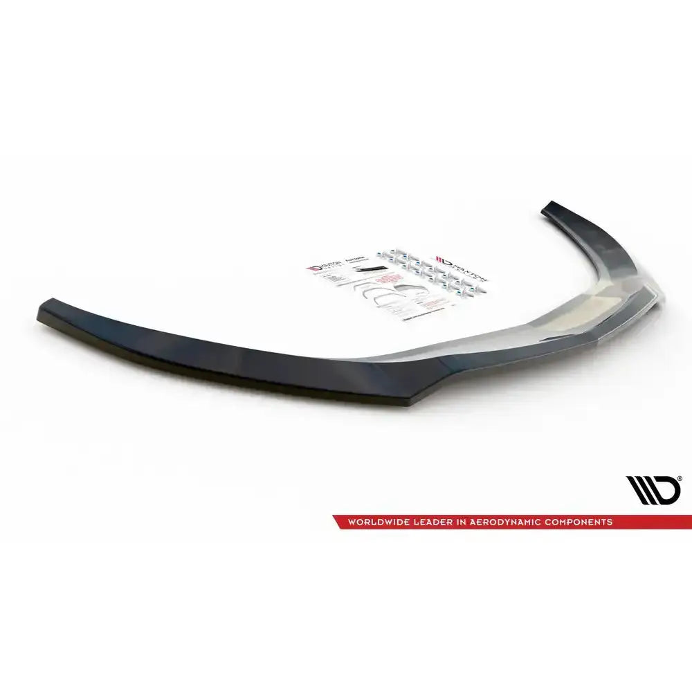 Front splitter til Opel Astra GTC OPC-Line J 11-18 med monteringsutstyr og instruksjoner på hvit bakgrunn.