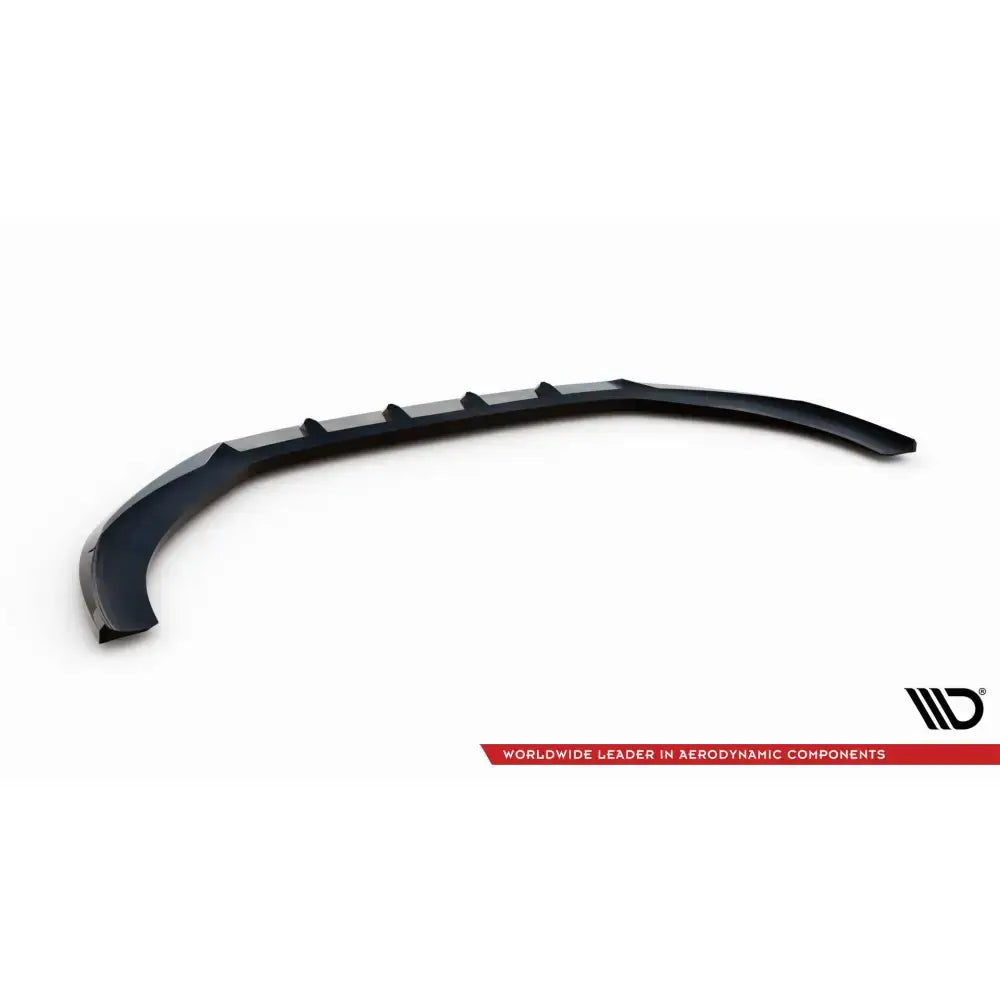 Front splitter til Audi S3/A3 S-Line 8V, svart plast med ribber, sett skrått ovenfra på hvit bakgrunn.