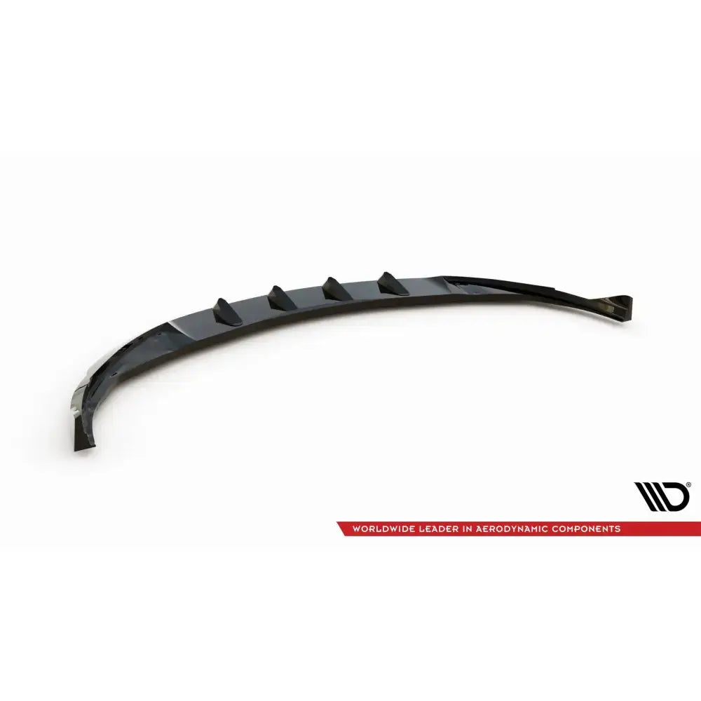 Front splitter til BMW Z4 E89, svart plast med fem finner og glanset finish, skrå vinkel mot hvit bakgrunn.