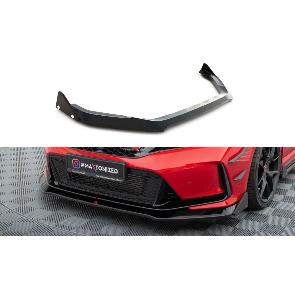 Frontleppe V1 med flaps til Honda Civic Type-R Mk 11, svart plast med glossy finish, montert på rød bil.