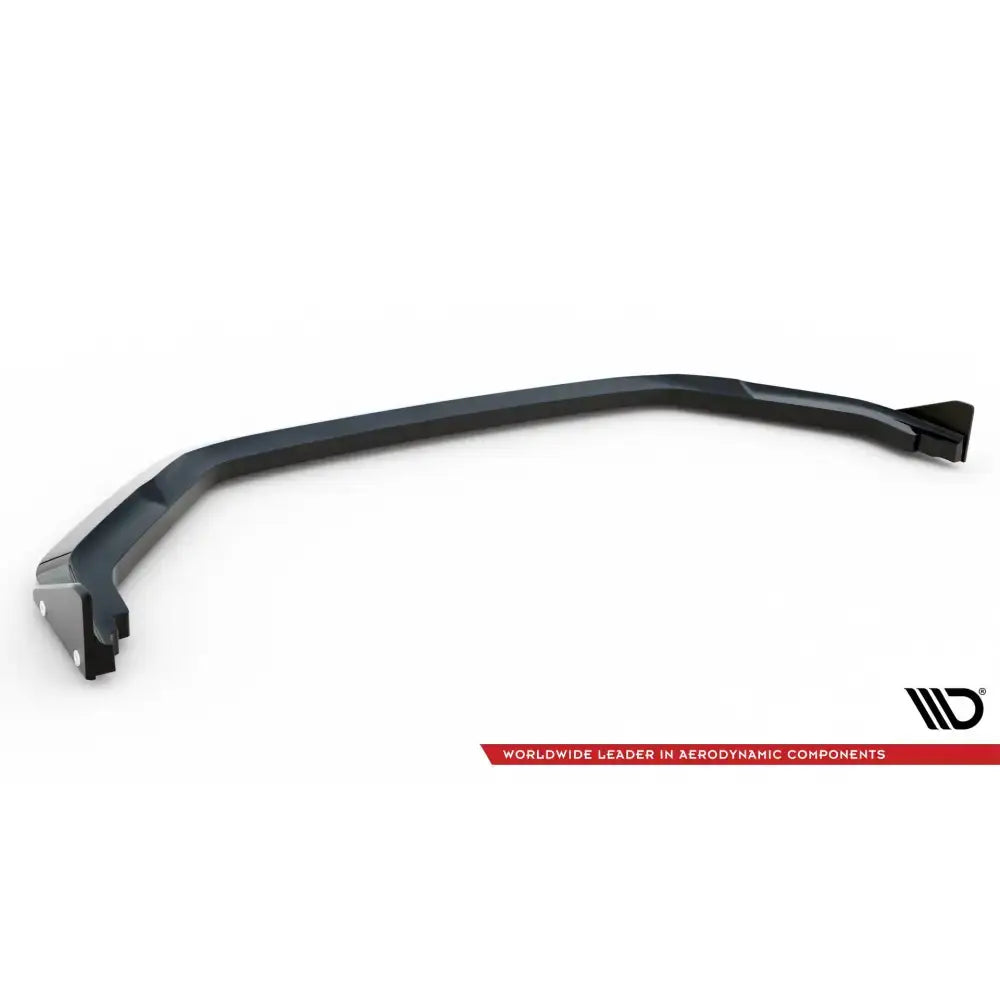 Front splitter til Honda Civic Type-R Mk 11 med flaps, svart metallprofil sett fra skrå vinkel.