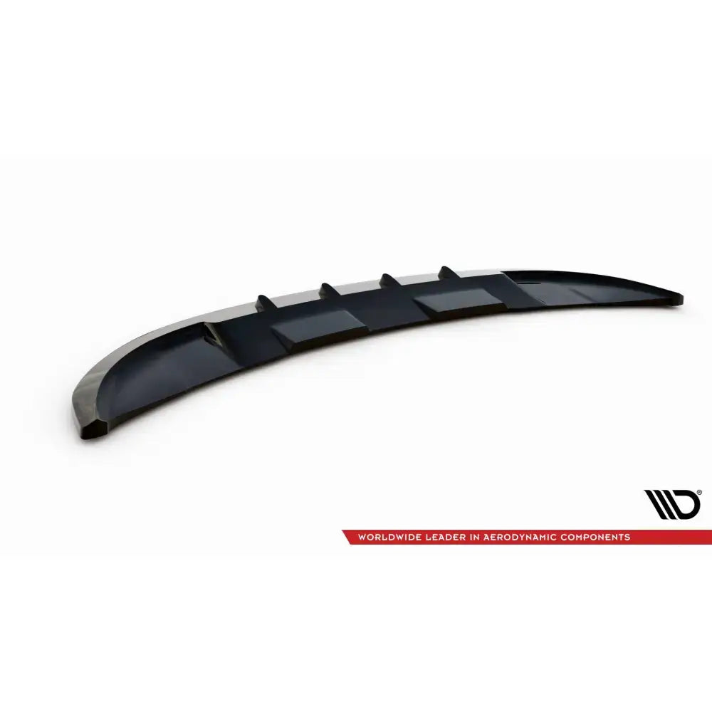 Front splitter til Land Rover Range Rover Sport SVR Mk2 med sorte ribber, buet form og logo på hvit bakgrunn.