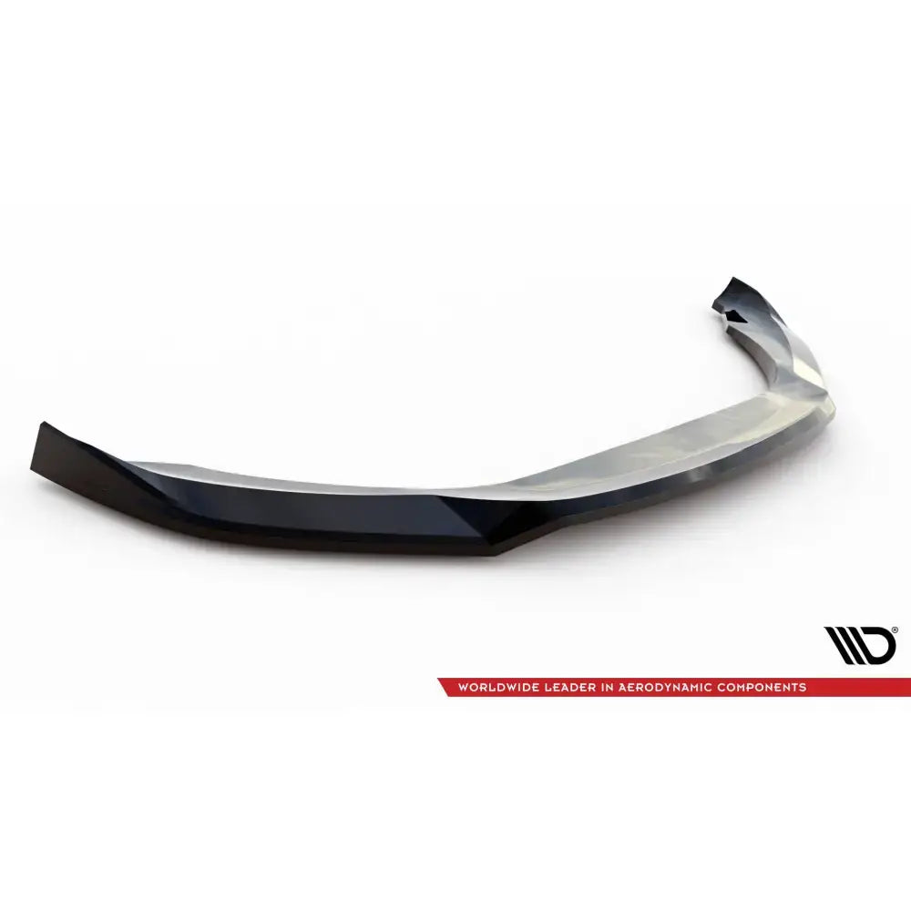 Front splitter til Maserati Ghibli Mk3 Facelift i sort, blank plast med aerodynamisk design.