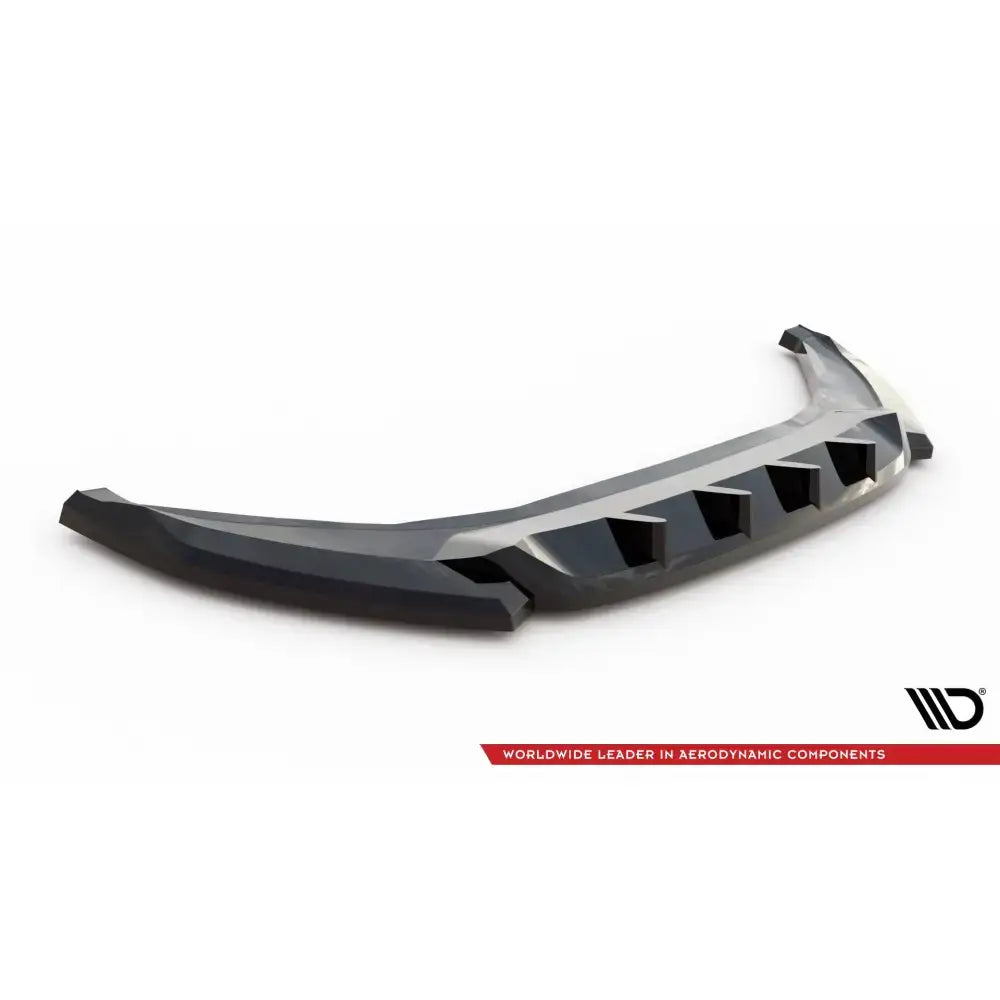 Front splitter til Seat Tarraco FR Mk1 i svart med markerte vinkler og seks rektangulære utsparinger.