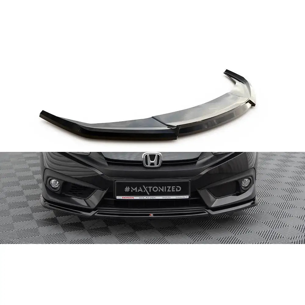 Frontleppe V2 Honda Civic Mk10 i sort plast montert på bil sett forfra med glansfull overflate.