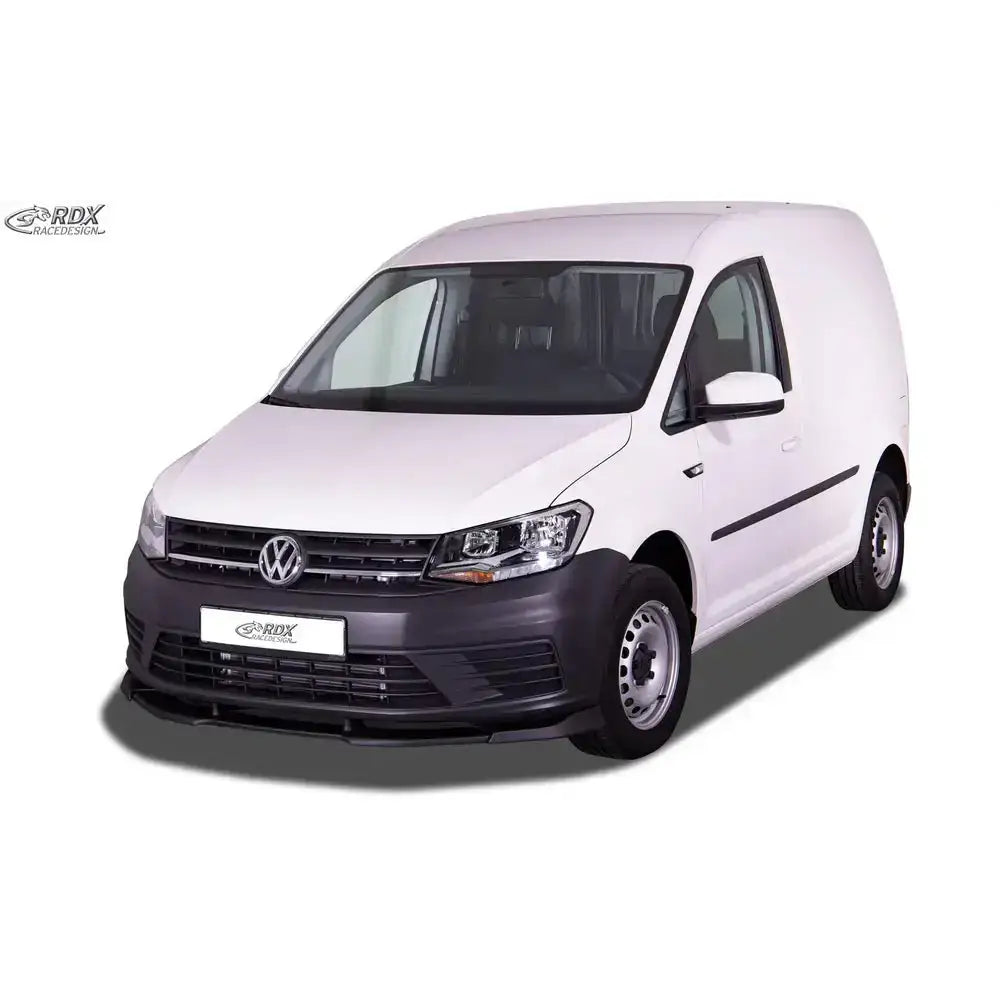 Frontspoiler på hvit Volkswagen Caddy 2K V2 15-20 med svarte detaljer, vist skrått forfra.