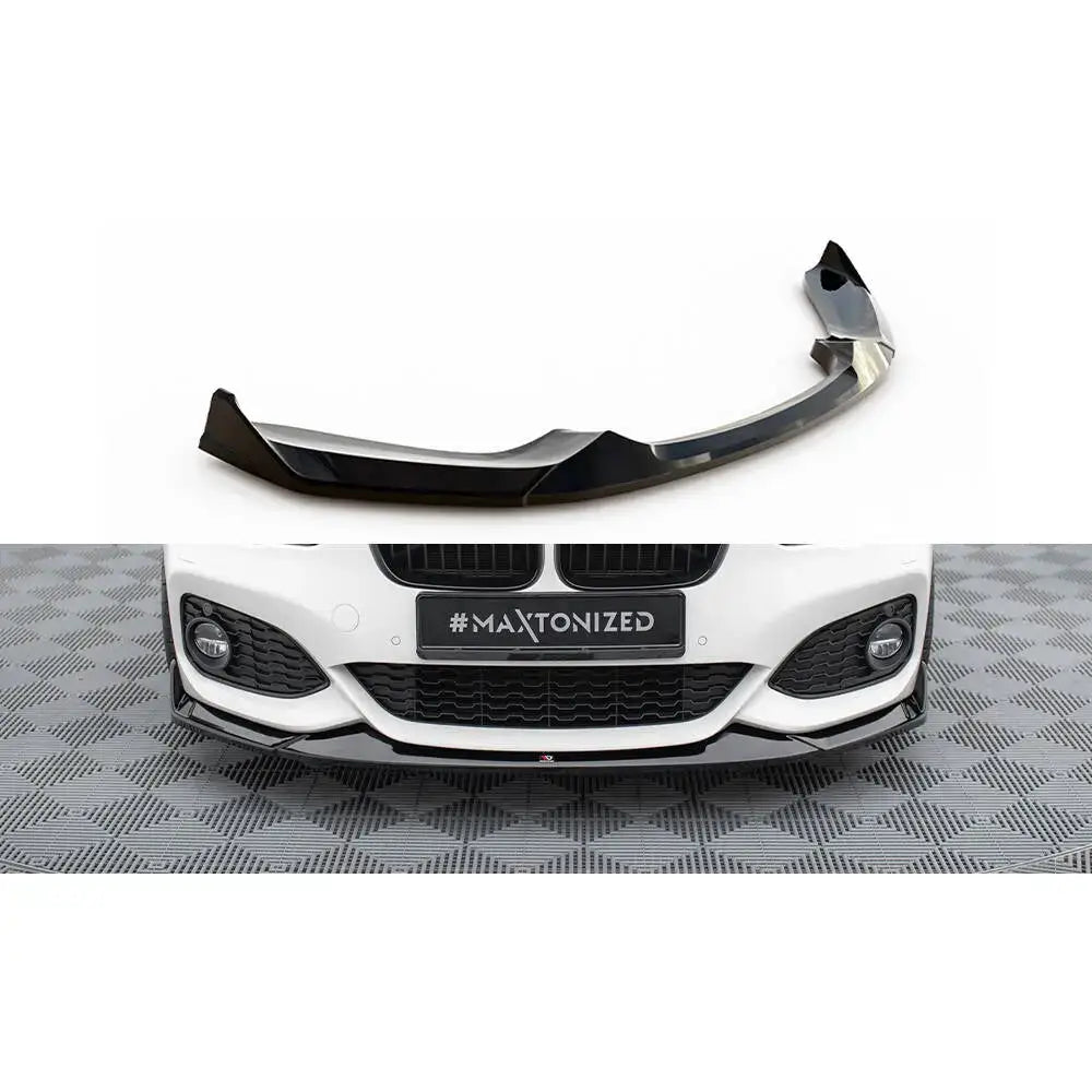 Frontleppe V4 CSL Look til BMW 1 M-Pack F20, blank sort, montert på hvit bil forfra.