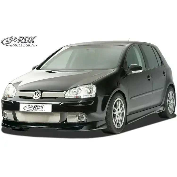 Frontspoiler Volkswagen Golf 5 GT4 på svart bil med aluminiumsfelger og RDX tuning-detaljer.