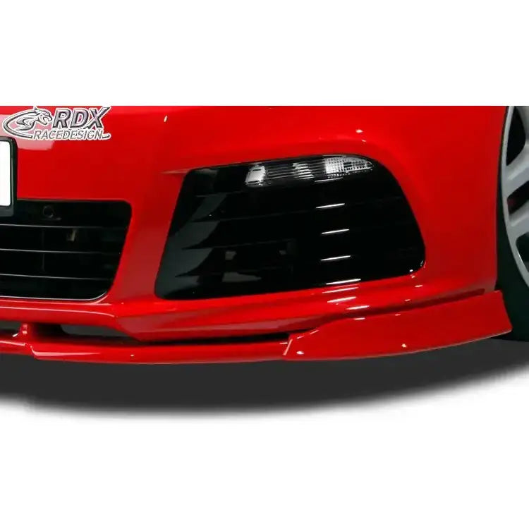Frontsplitter på Volkswagen Golf 6 08-13 R Vario X, nærbilde med sort grill og RDX-logo.