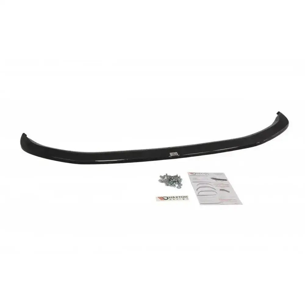 Frontsplitter til VW T5 Facelift Ver.2 i sort plast med skruer og monteringsanvisning foran.