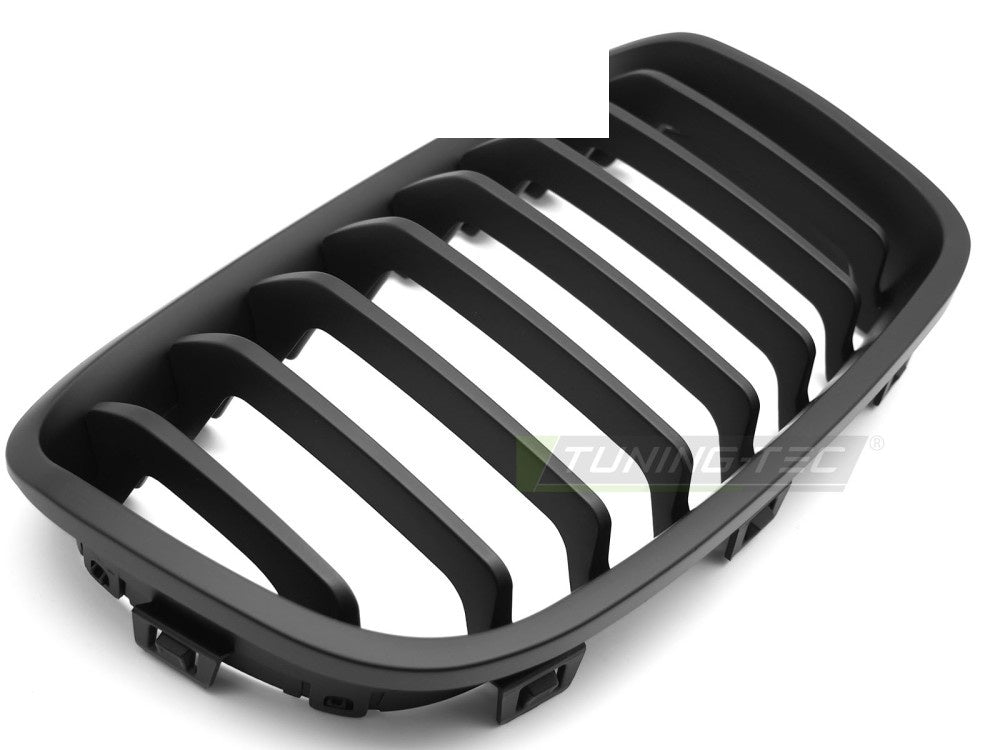 Frontparti BMW 1-serie F21 med matt sort nyregrill 2011-2014