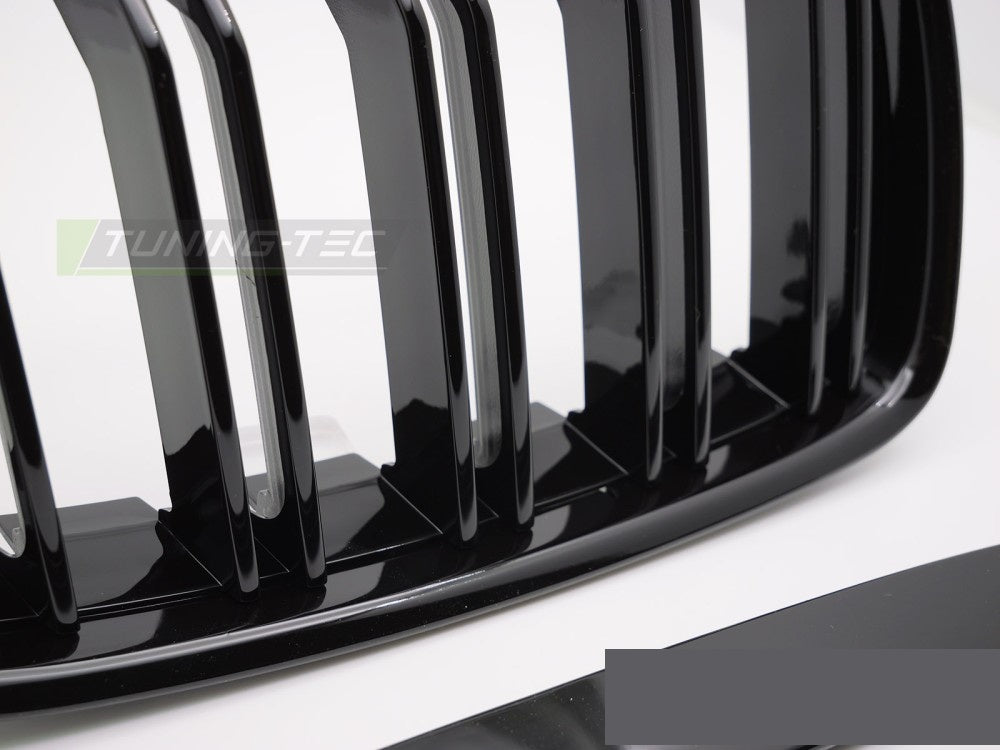 BMW E90 E91 grill i glossy svart finish sett forfra