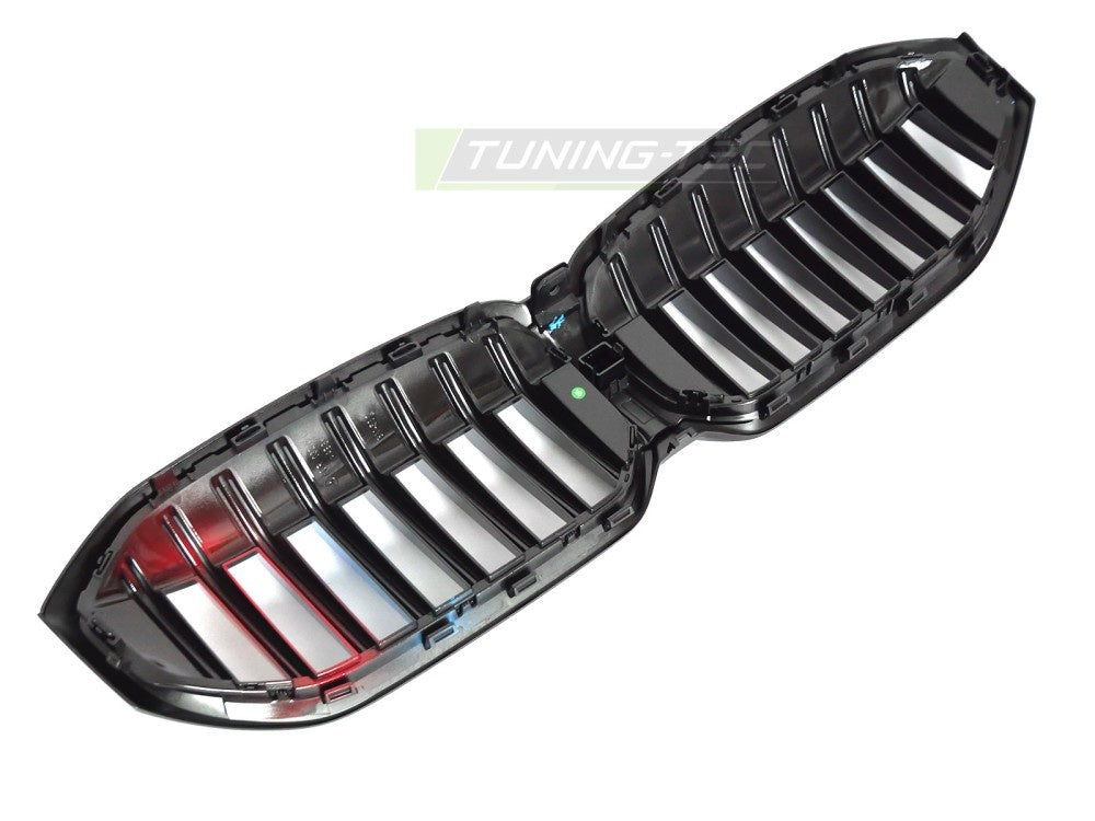 Svart glossy grill til BMW G20 LCI – produktbilde fra flere vinkler