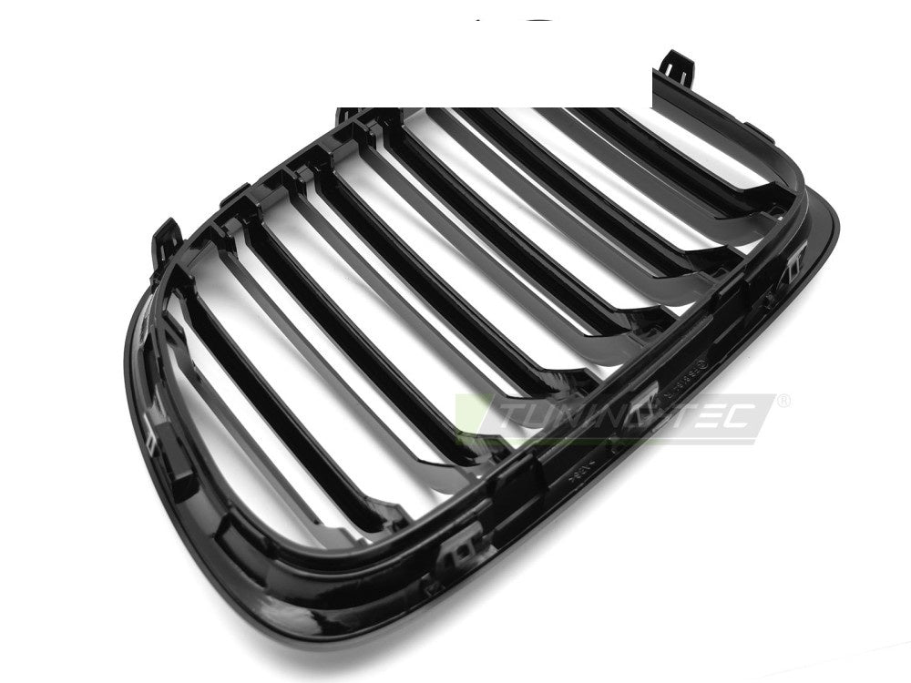 Komplett grillsett BMW X1 E84 glossy svart sport før montering