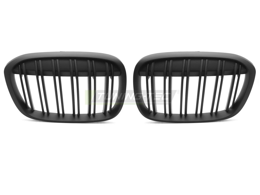 BMW X1 F48 sportsgrill i matt svart finish detaljbilde fra siden