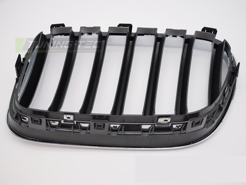 BMW X3 F25 GRBMF1 nyregriller i krom titan sett fra siden