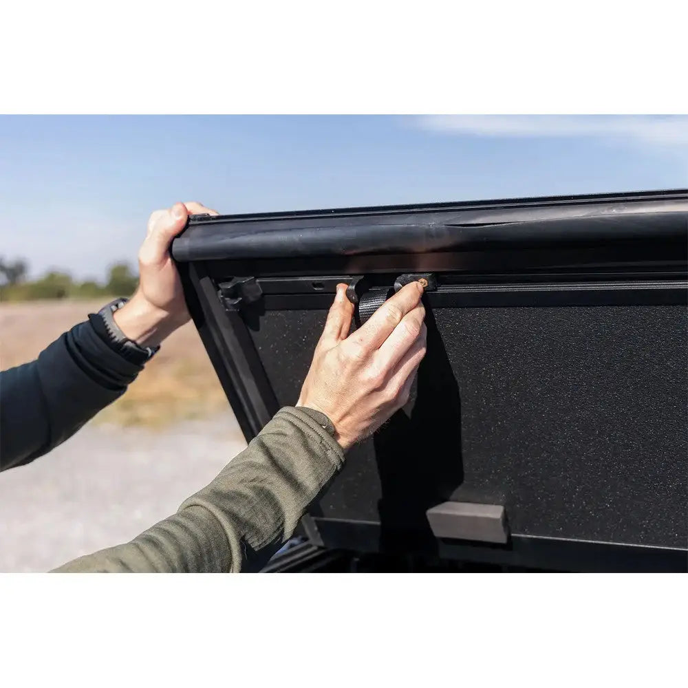 Hardt Deksel Tri-fold Flip Up Rough Country 6’ - Gmc Canyon 15-22 - 10