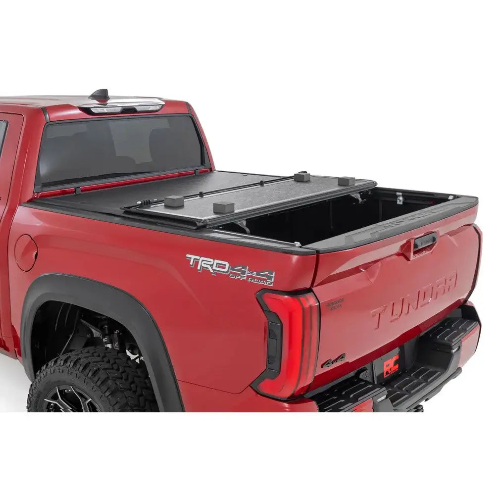 Hardt Tri-fold Deksel Lavt Profil Rough Country 5’7’ - Toyota Tundra 22- - 7