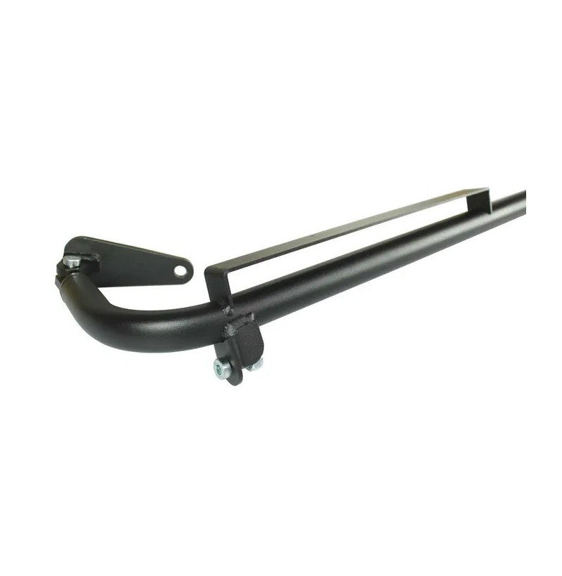 Harness bar montert i BMW E92 med justerbare tverrstag og uniball-ender