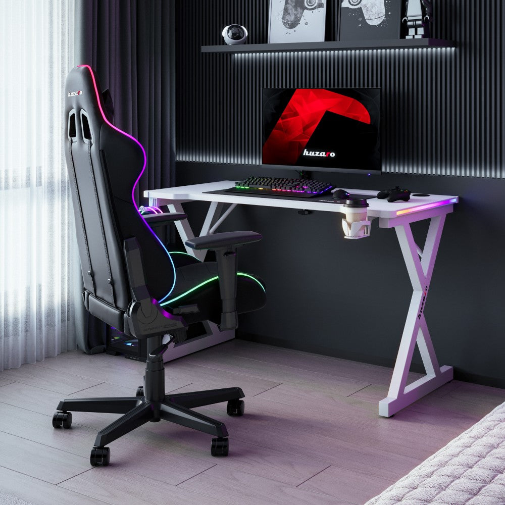 Huzaro Hero 2.3 gamingbord hvit – karbonmønstret overflate nærbilde
