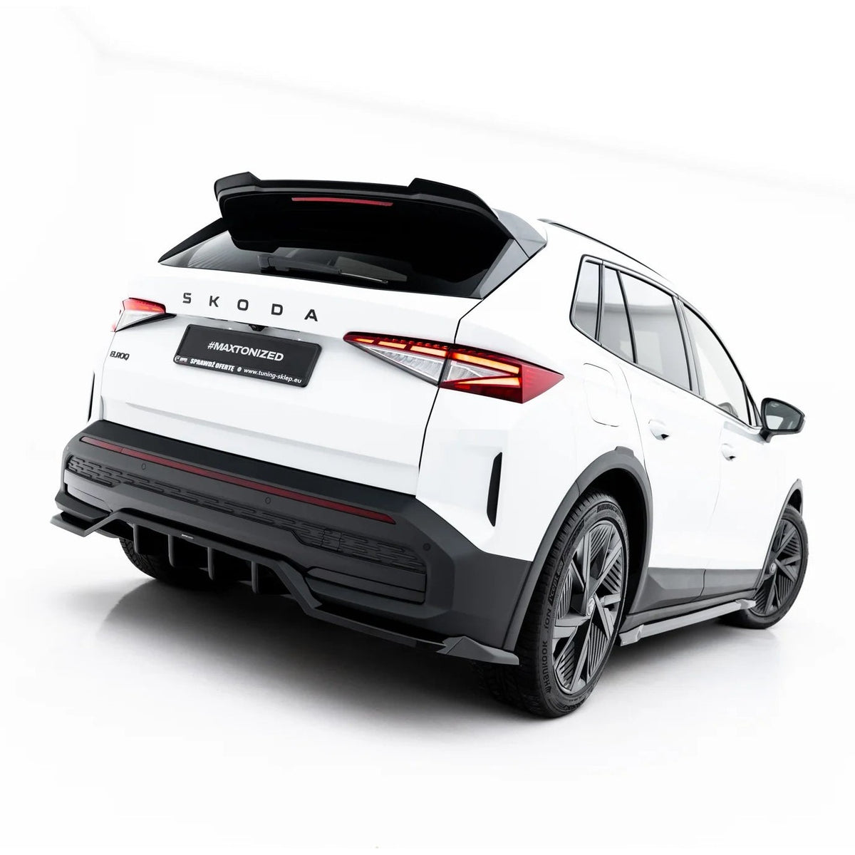 Baksplitter i blank sort ABS til Skoda Elroq RS Mk1 montert på bakre støtfanger