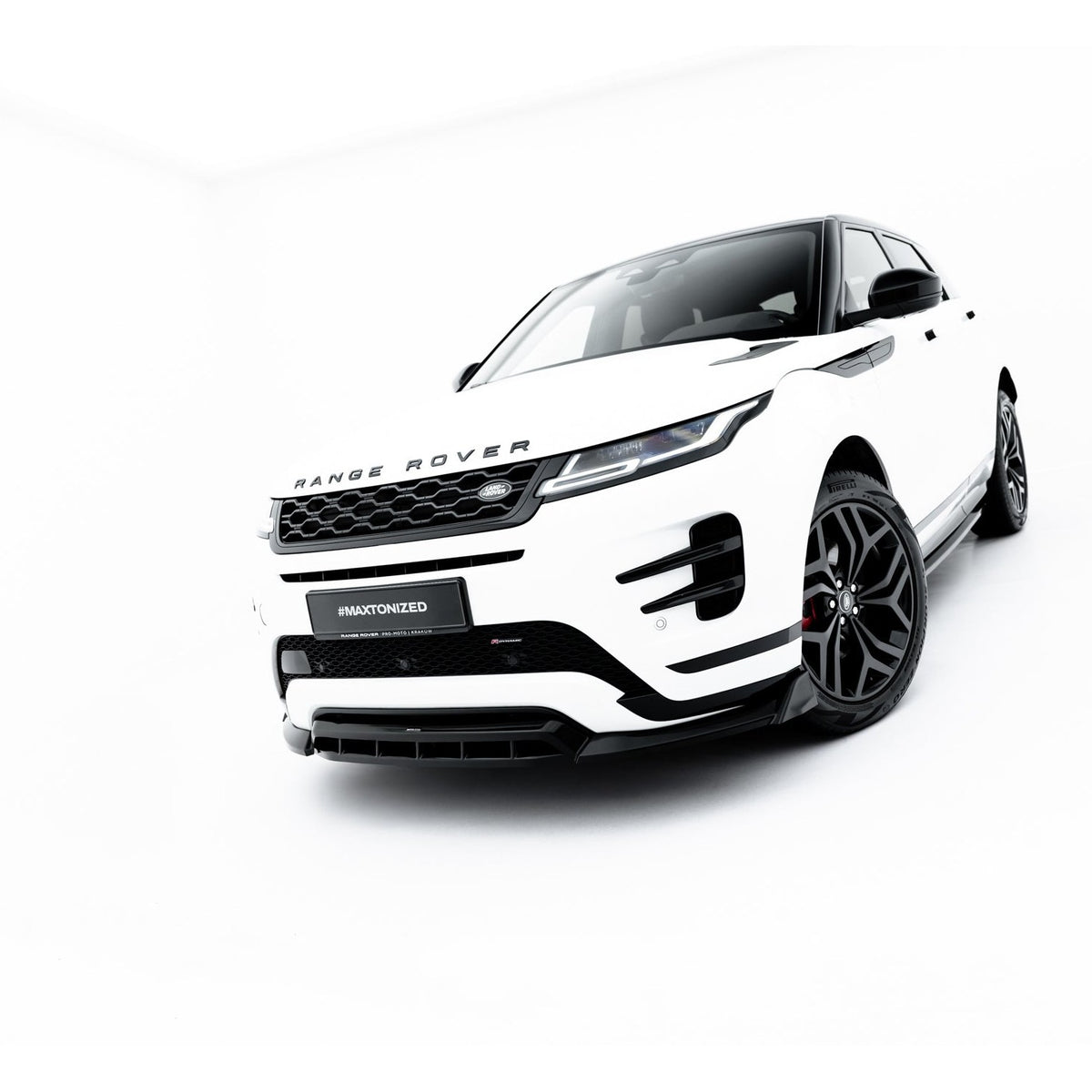 Frontsplitter i Gloss Black til Range Rover Evoque Dynamic Mk2 sett forfra