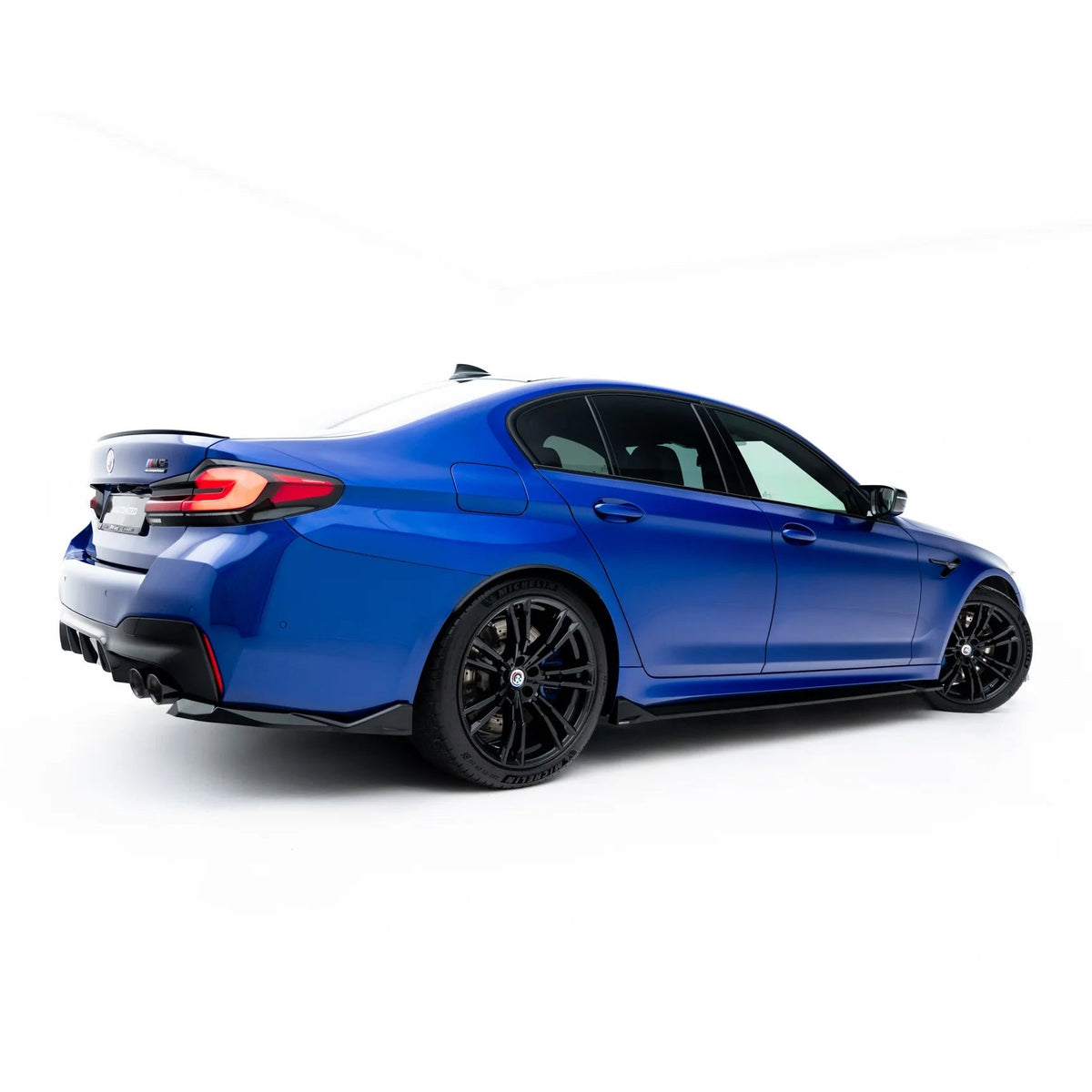 Sideskjørt diffusers V.2 i Gloss Black til BMW M5 F90 Facelift